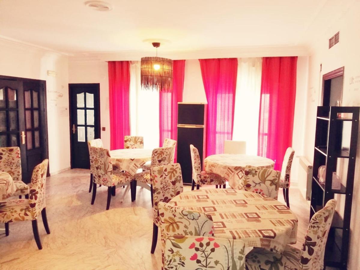 El Patio De Santiago Hotel กอร์โดบา ภายนอก รูปภาพ