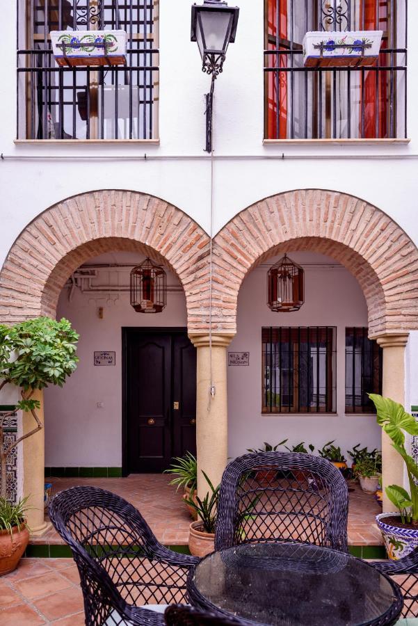 El Patio De Santiago Hotel กอร์โดบา ภายนอก รูปภาพ