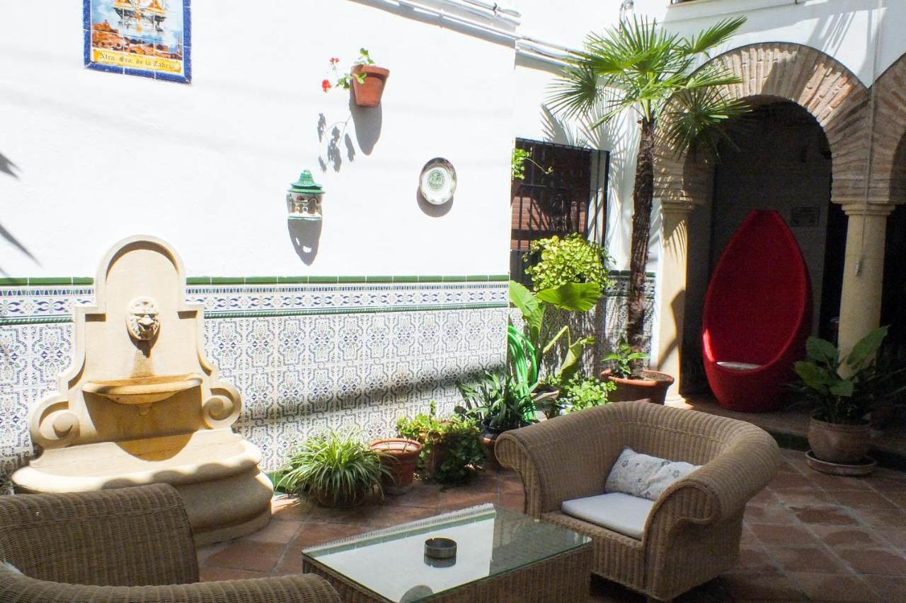 El Patio De Santiago Hotel กอร์โดบา ภายนอก รูปภาพ
