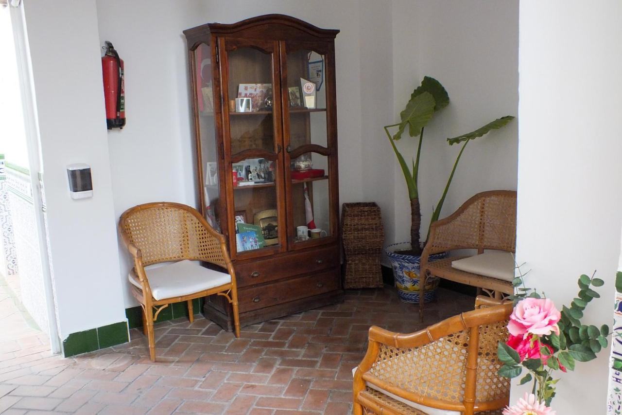 El Patio De Santiago Hotel กอร์โดบา ภายนอก รูปภาพ